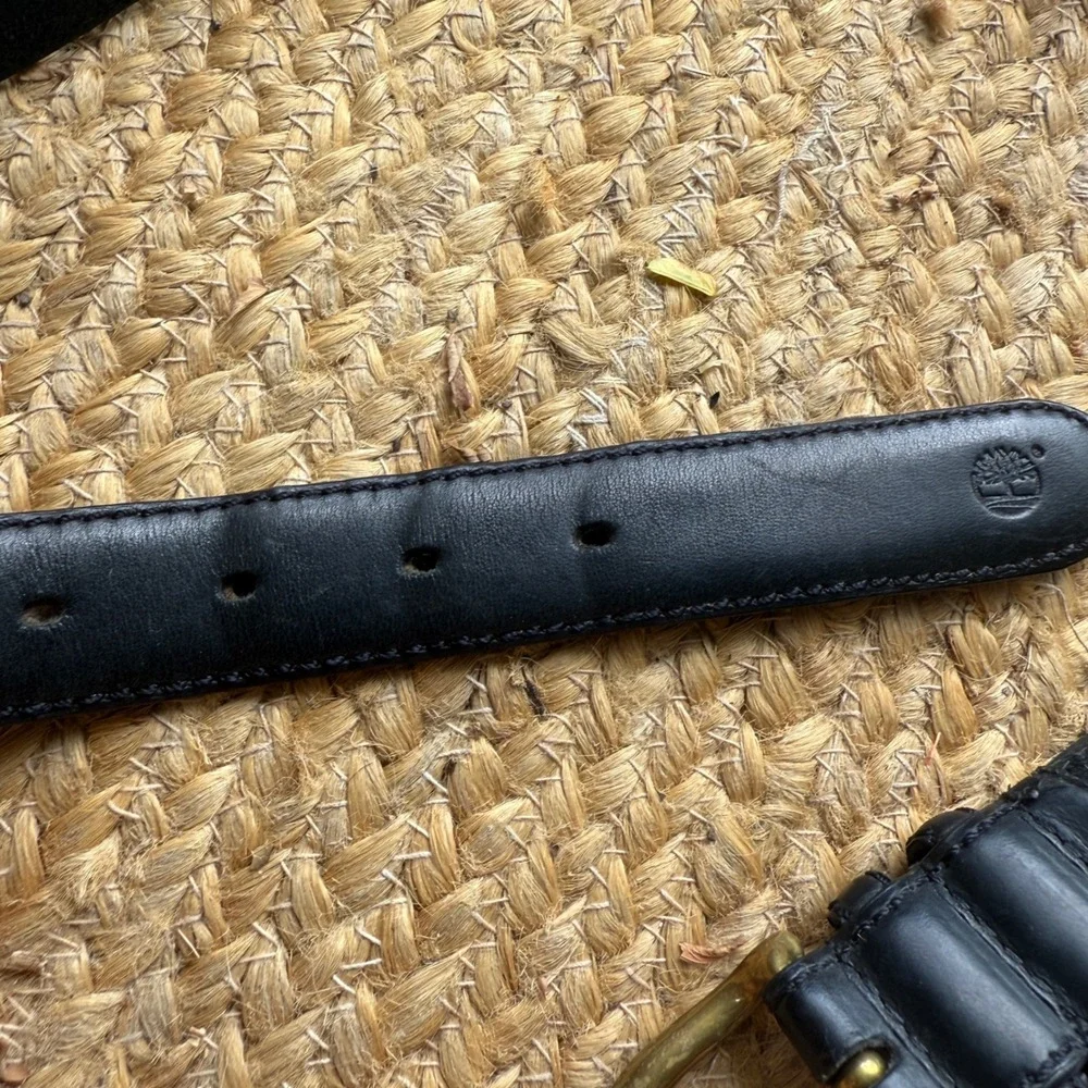 Timberland Black Leather Belt Solid Brass Buckle Made in Italy Logo Size 36